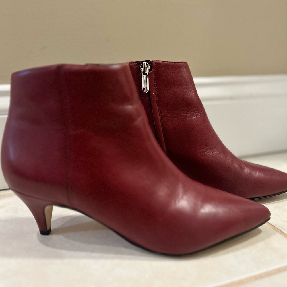 Sam Edelman Size 7 Kitten Heel Ankle Boots
